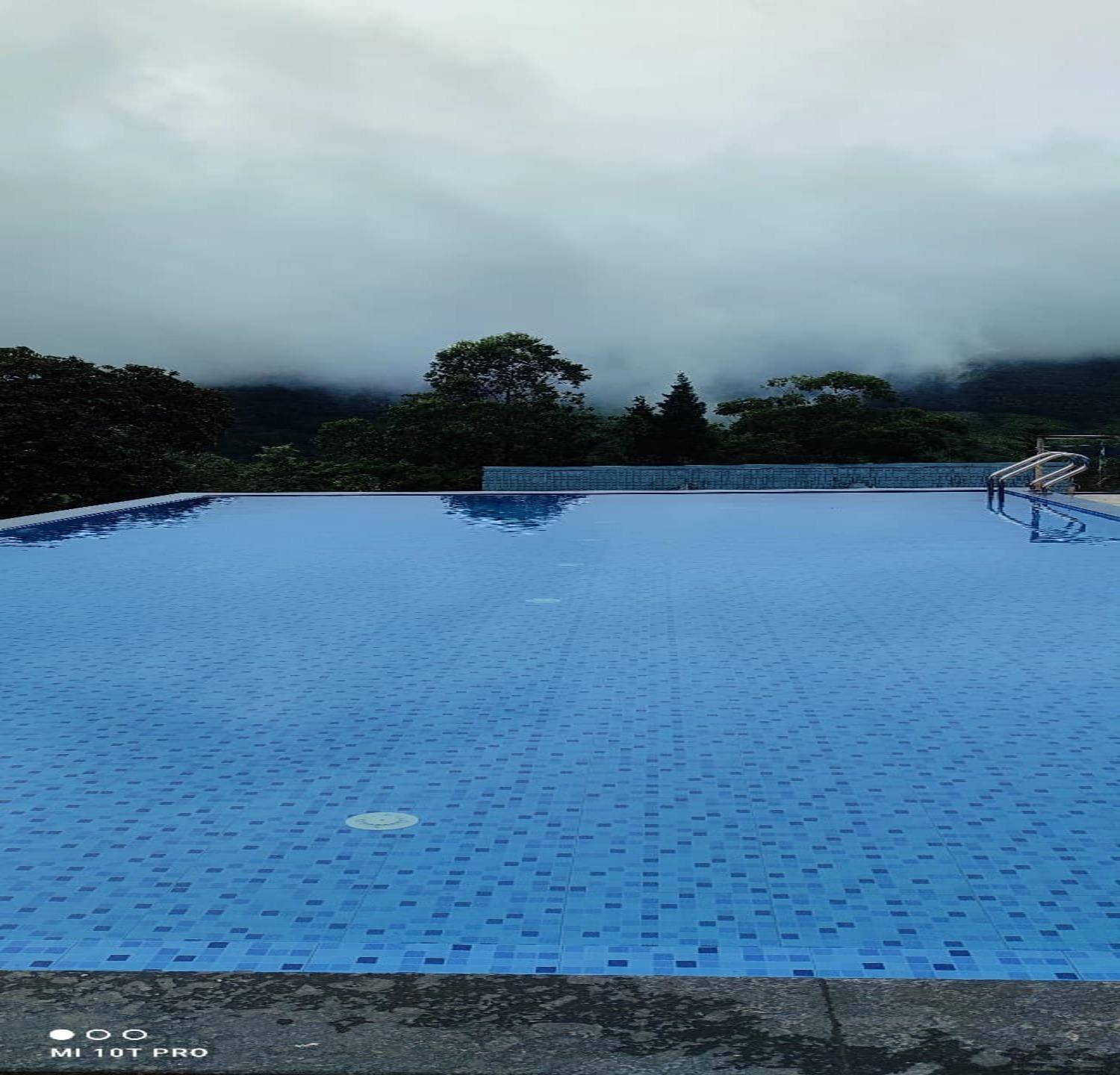 Camelot Resort Munnar Zewnętrze zdjęcie