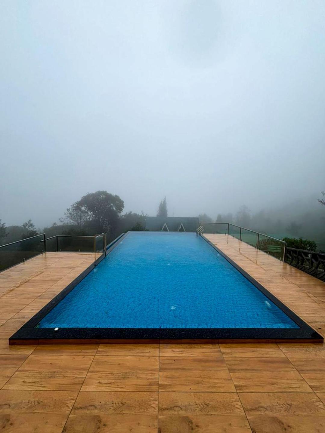 Camelot Resort Munnar Zewnętrze zdjęcie